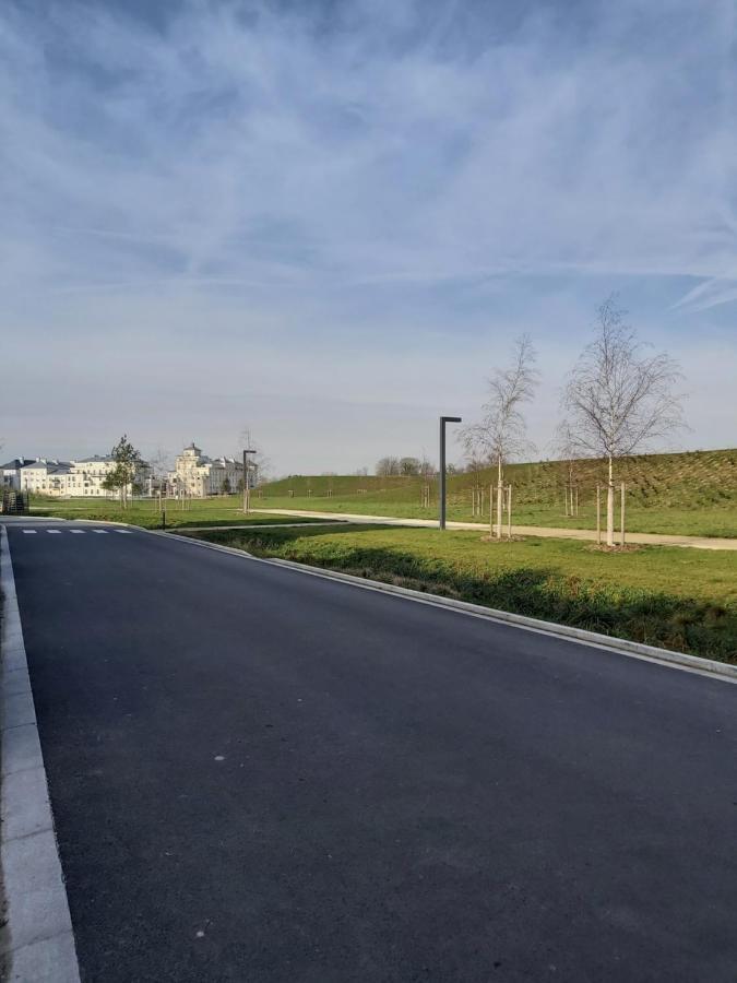 3 Room Flat In Parklane - 1,5Km Disney Serris Exterior photo